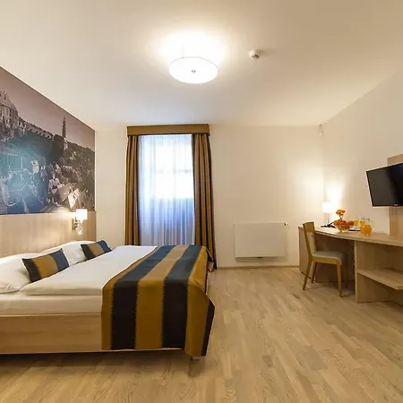 Garni Castle Bridge Hotel Český Krumlov
