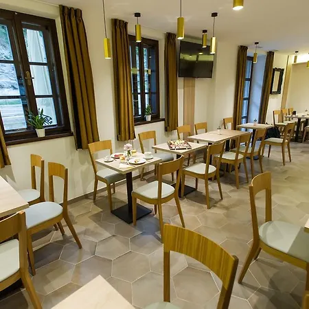 Hotel Garni Castle Bridge Český Krumlov