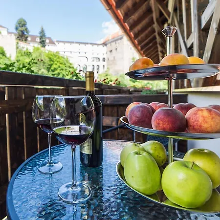 Garni Castle Bridge Hotel 4*